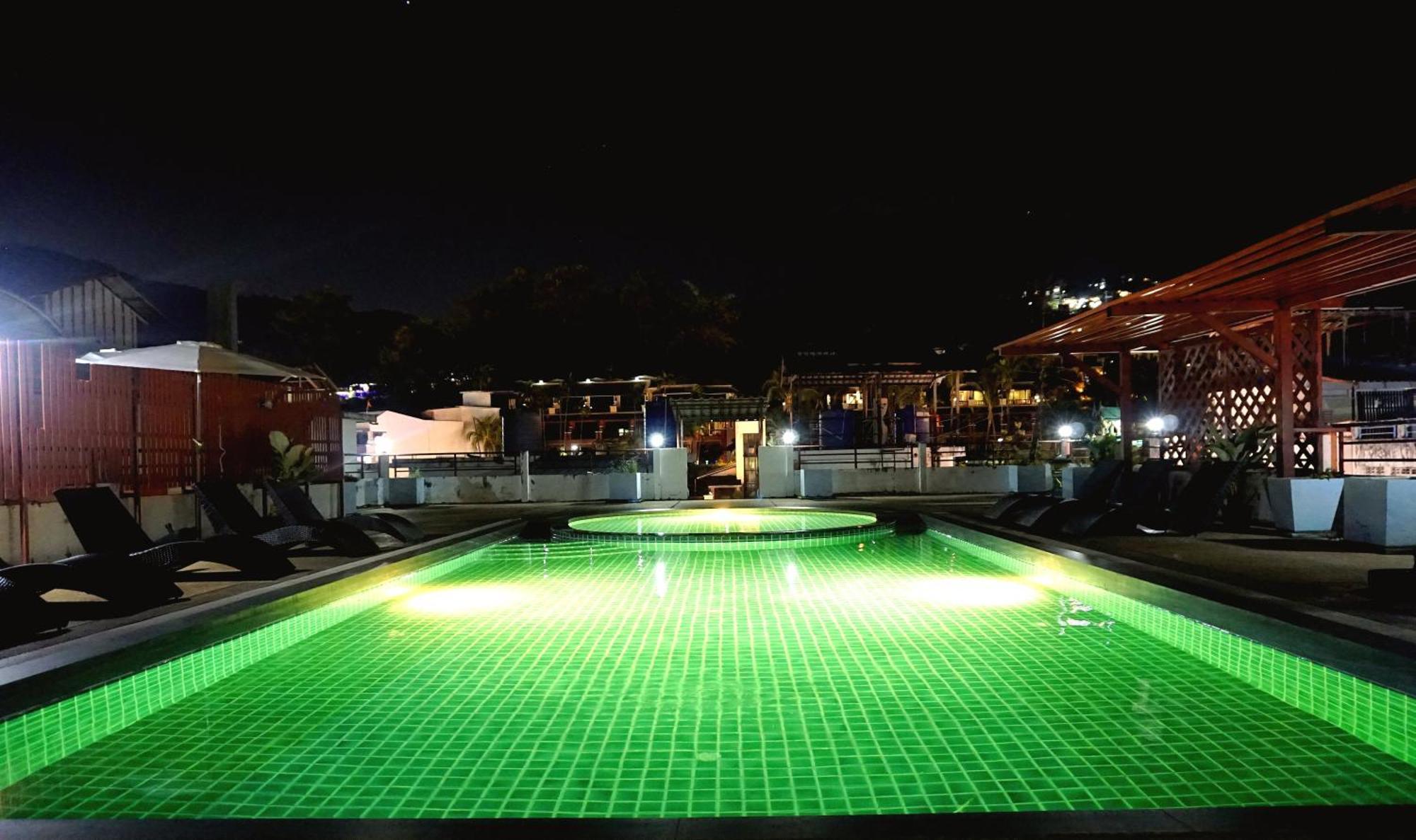 Blue Skyline Hotel Patong Экстерьер фото
