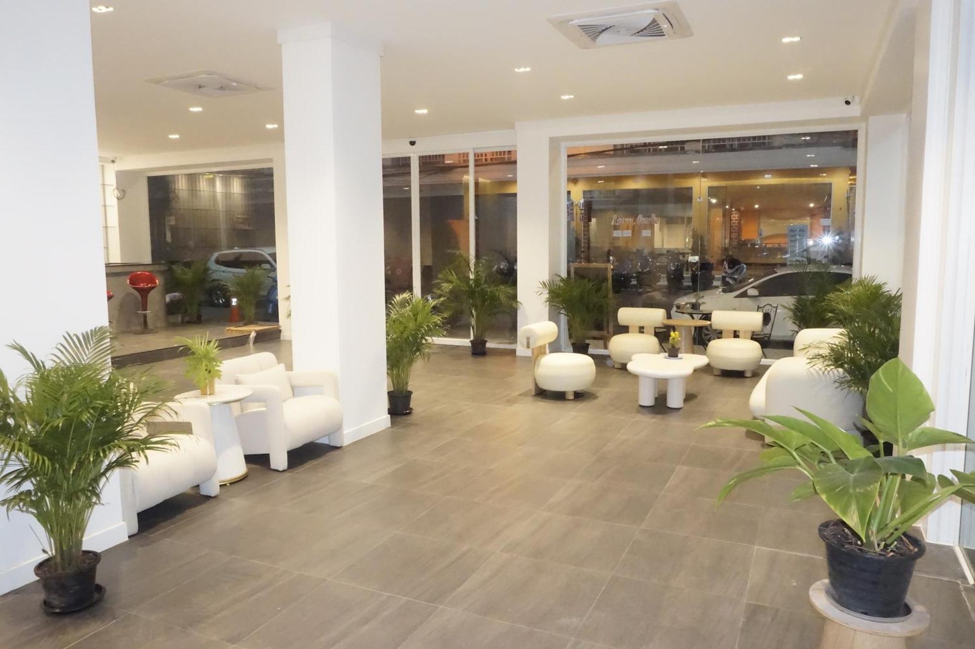 Blue Skyline Hotel Patong Экстерьер фото